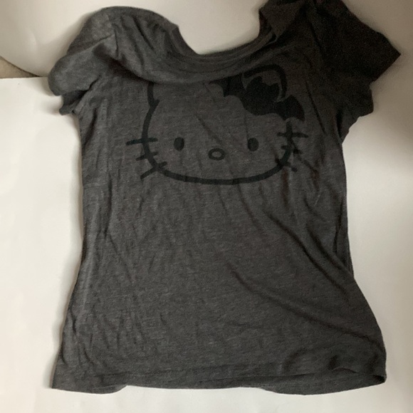 Hello Kitty Batman Colab SL Tee - Picture 3 of 3